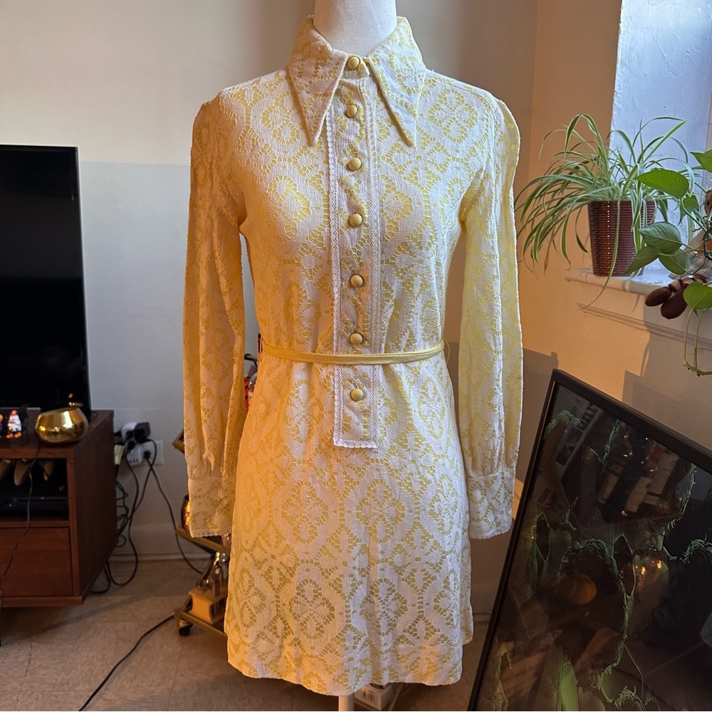 🍋 vintage 1960s lemon drop mini shirt dress🍋